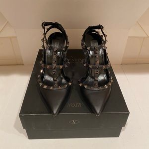 Valentino Garavani Noir studded heels